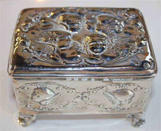 Edwardian Reynolds angels embossed silver trinket box (a.f)